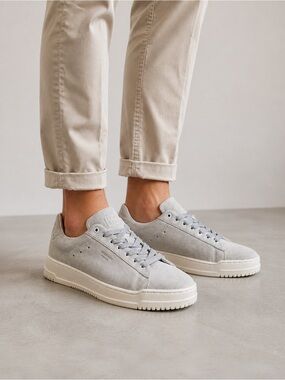 Copenhagen Studios Grey Nubuck Sneakers EU 41 / US 8.5 Men Minimal Luxury